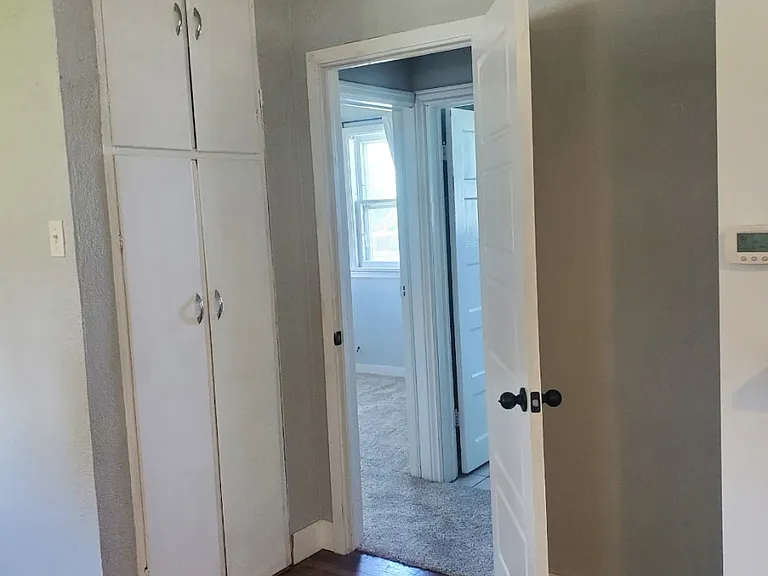 324 Chestnut St — Photo 11
