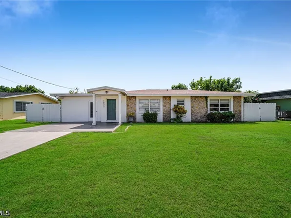 1032 NE Pine Island Ln, Cape Coral, FL 33909