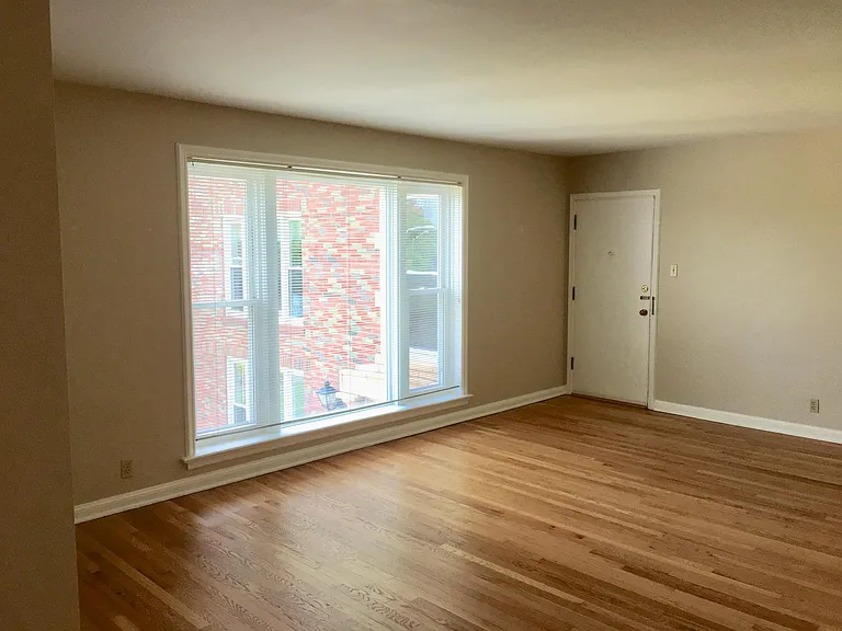808 S Brentwood Blvd #2A — Photo 5
