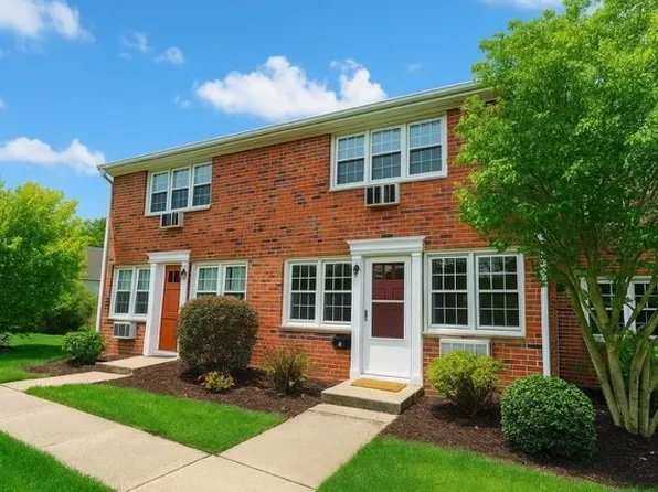 540 Granby Rd #2, South Hadley, MA 01075