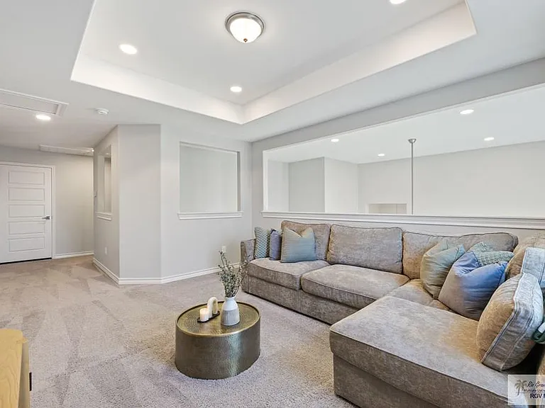 2409 Antelope Canyon St — Photo 16