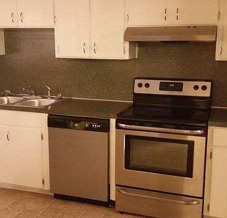 3rd image of 5605 Buxton Dr
