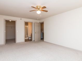 KINGSTON GREEN, Saint Paul, MN 55124