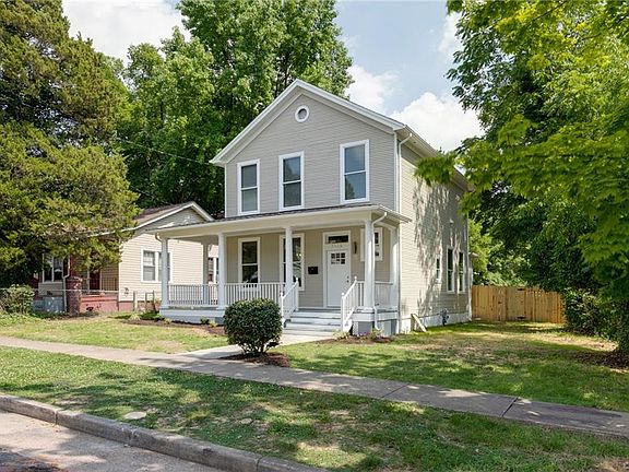 2nd image of 3518 Moody Ave