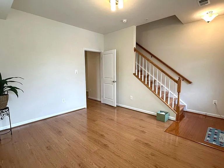 7343 Old Calvary Rd — Photo 5