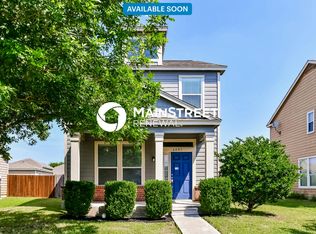 6007 Midcrown Dr, San Antonio, TX 78218