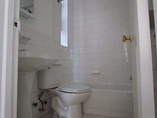 Rented by Landmark Real Estate | media 23