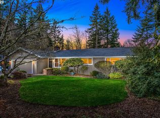 1865 Mapleleaf Rd, Lake Oswego, OR 97034