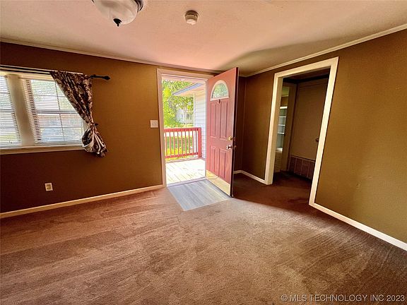 3rd image of 507 N Elizabeth St