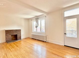 547 Gilmour St #4, Ottawa, ON K1R5L5