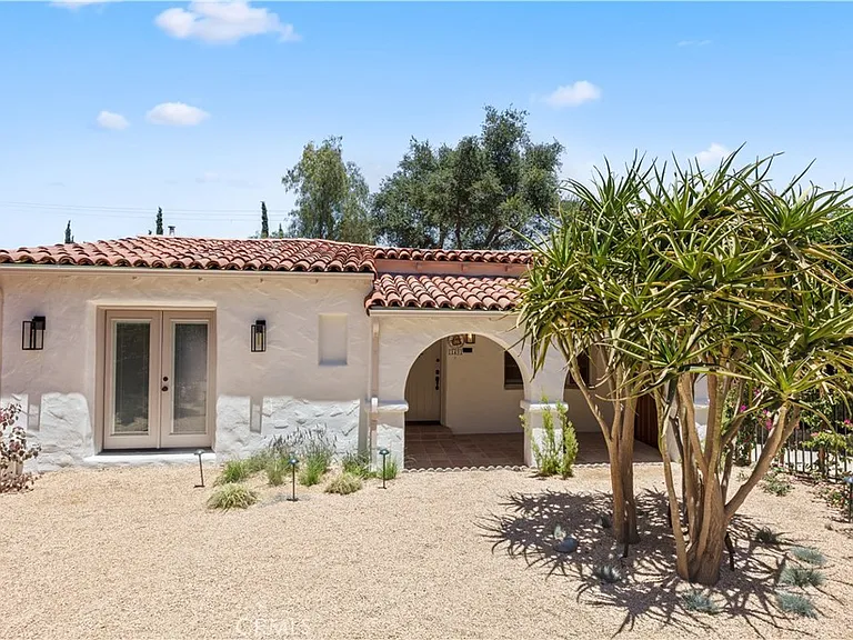 11491 Sunshine Ter — Photo 2