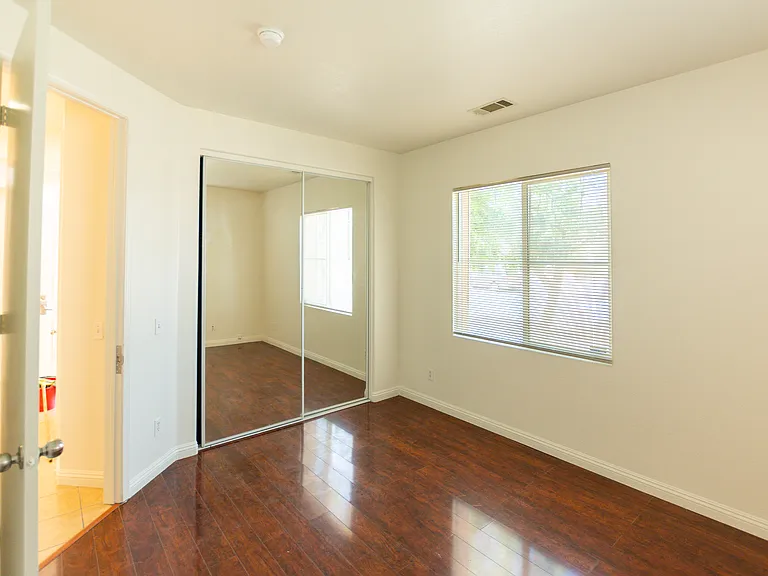 14281 Desert Rose St — Photo 10