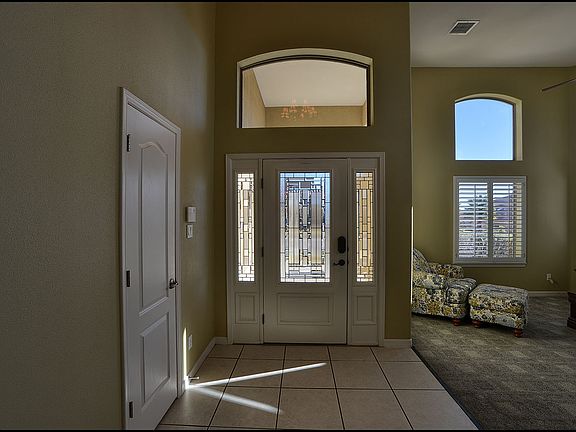 5th image of 1137 Calle Lomas Dr