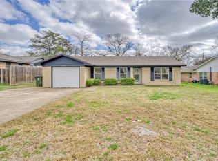 1209 Esther Blvd, Bryan, TX 77802