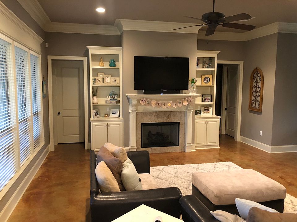 2nd image of 13219 Brookcrest Dr