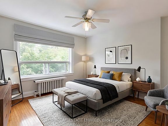 5th image of 210 Donlands Ave