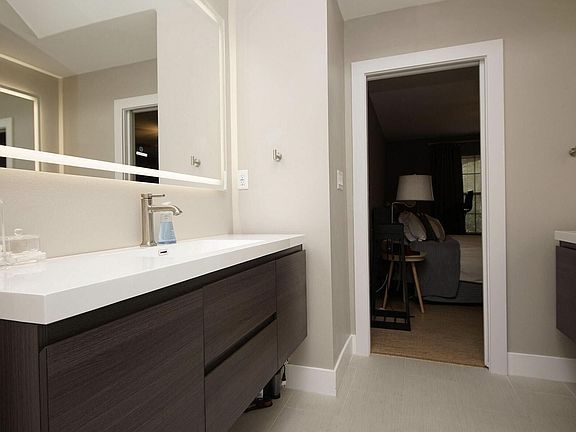 2nd image of 1262 Whitewood Way #1262