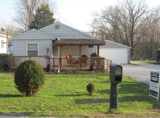 6195 W Hill Rd, Decatur, IL 62522