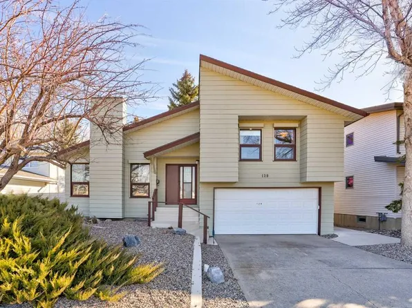 129 NE Oxford Rd W, Lethbridge, AB T1K 4V6