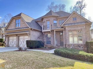 1033 Lakebend Dr, Lawrenceville, GA 30045