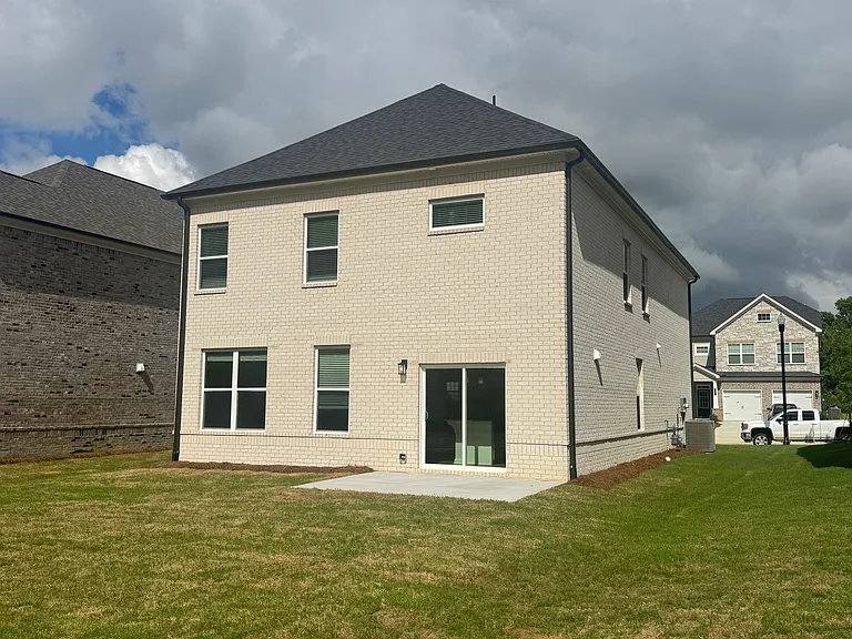 124 Green Love Ln — Photo 31