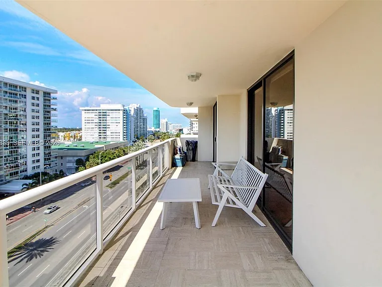 5757 Collins Ave #1003 — Photo 53