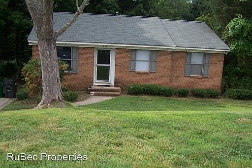 1st image of 633 Echo Cove Ln