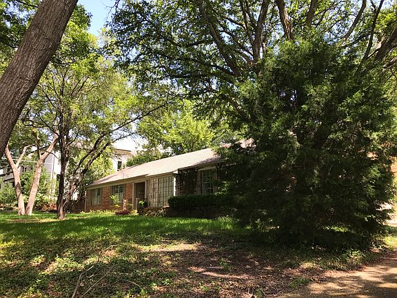 2nd image of 7316 Mason Dells Dr
