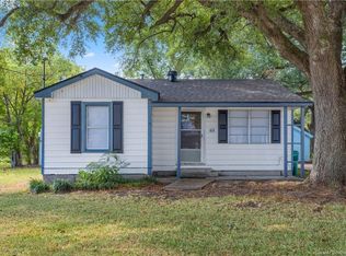 613 W Lyons St, Sulphur, LA 70663