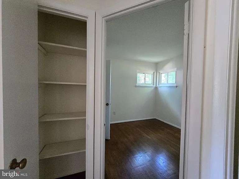 11 Glenwood Dr — Photo 31