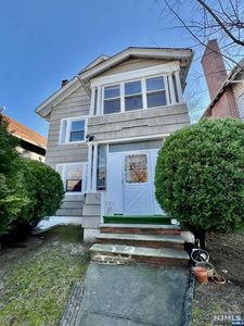 166 Summer St, Orange, NJ, 07050