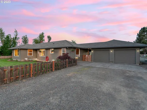 13986 S Vick Rd, Molalla, OR 97038