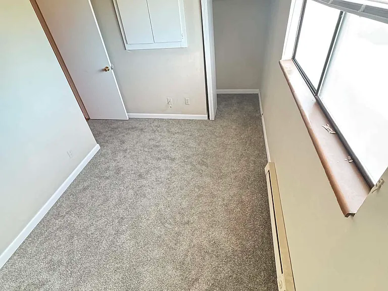 259 Pheasant Rd W #21 — Photo 5