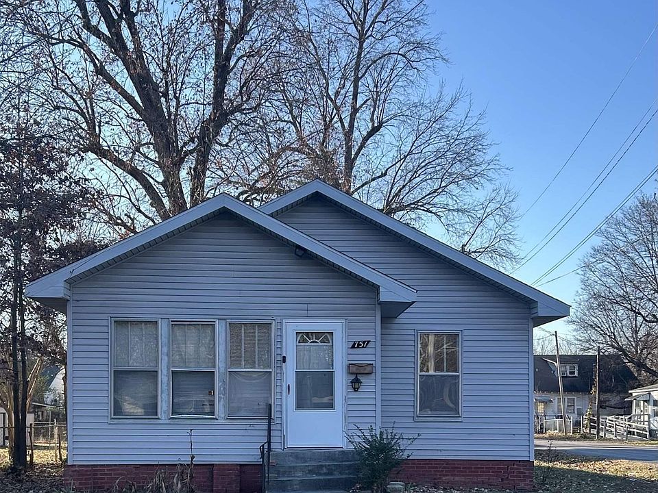 1st image of 751 N 22nd St