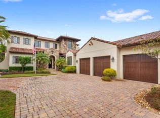 10200 Carthay Dr, Golden Oak, FL 32836