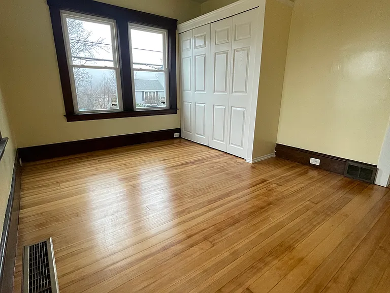 188 Beech St #1 — Photo 12