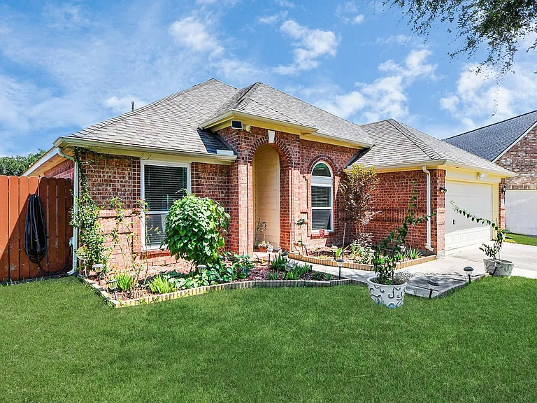 10850 White Oak Point Ct — Photo 2