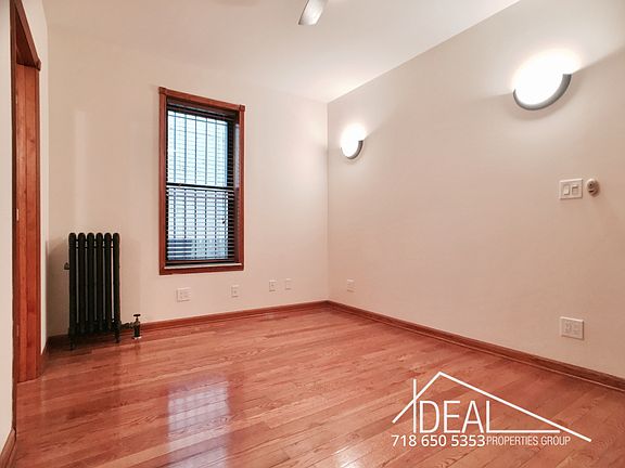 5th image of 809 8th Ave #1