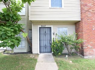 9447 Olde Towne Row, Dallas, TX 75227