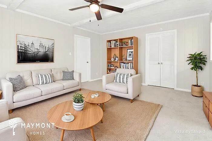 3 bed, 2.0 bath, 2160 sqft, $1,905 — Photo 4