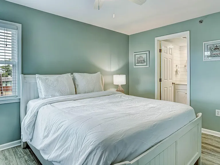 7 Oceanview Ct #203 — Photo 27