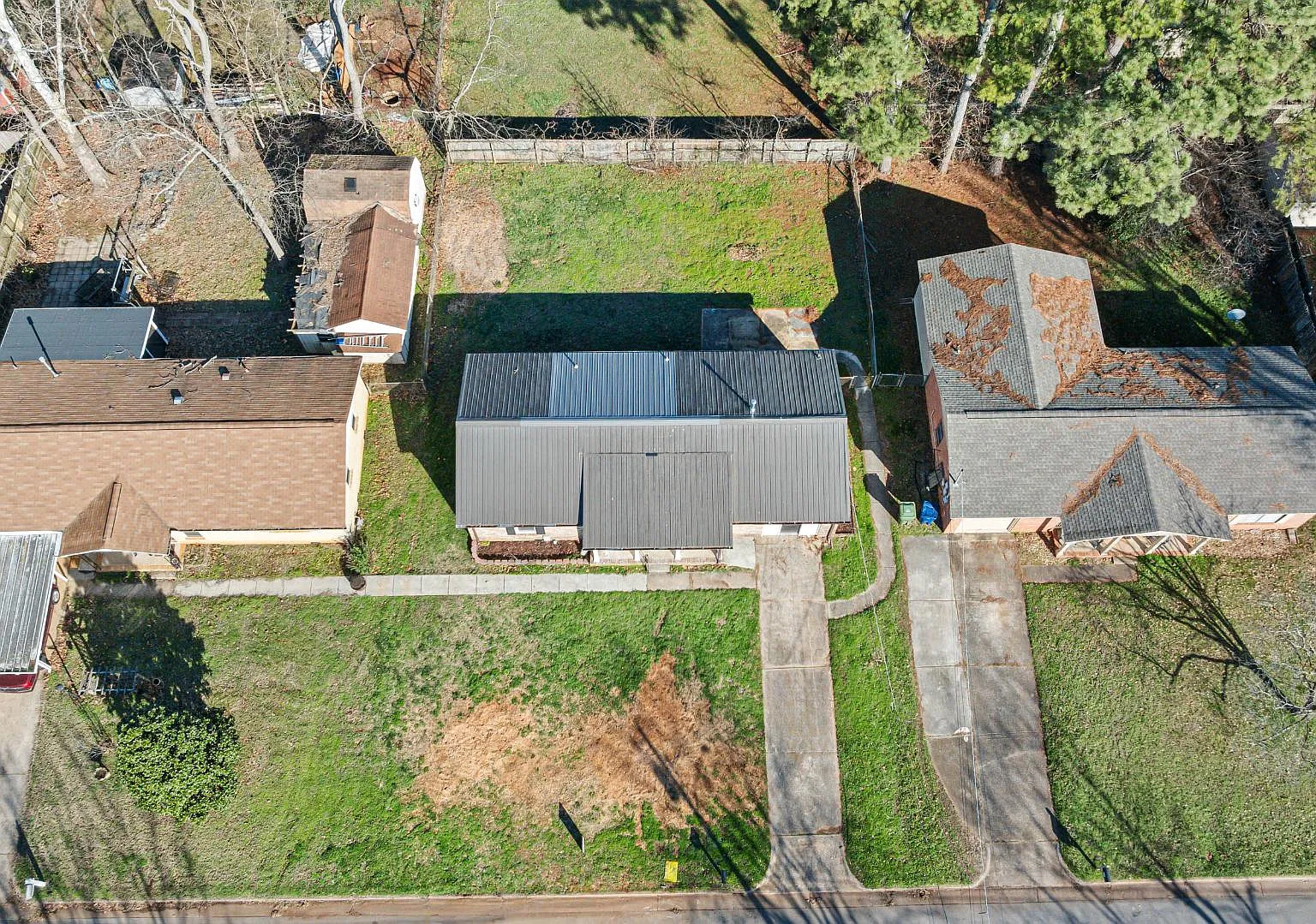 3314 Lockwood Ct SW — Photo 2
