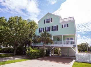 221 Oak Dr N, Myrtle Beach, SC 29575
