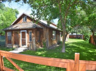 327 N Johnson St, Prairie City, OR 97869