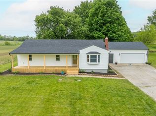 1525 E Peterson Rd, Piqua, OH 45356