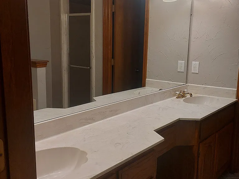 8740 S College Ave — Photo 20