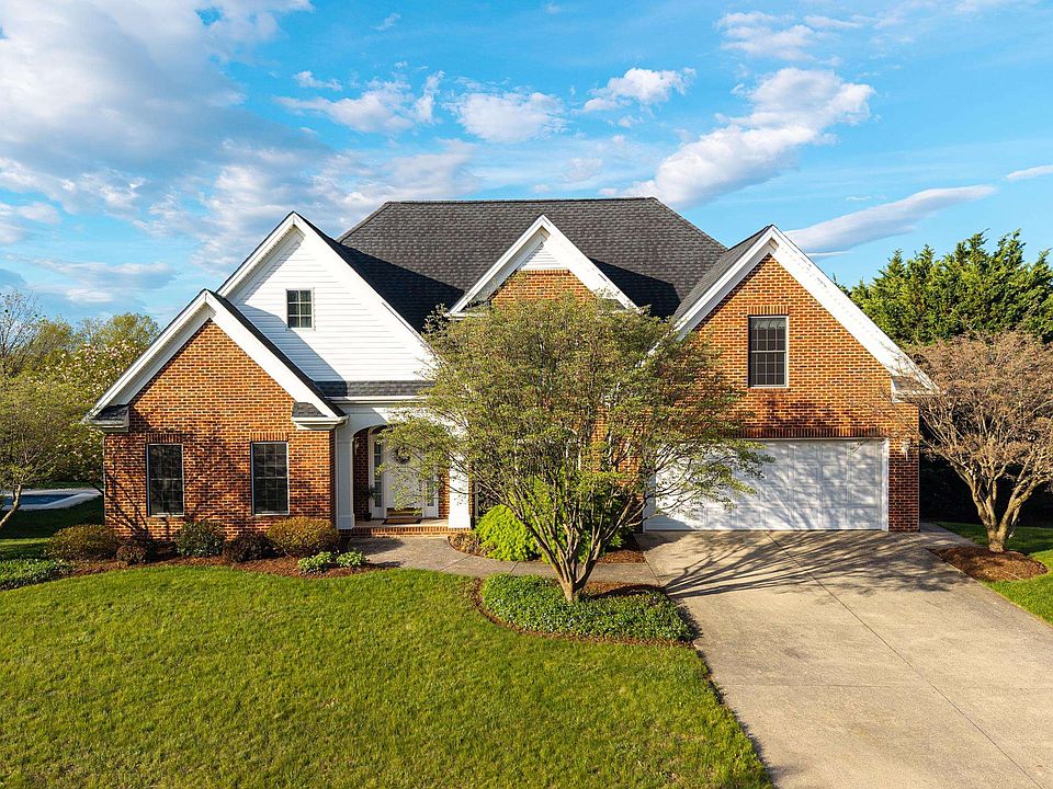 1st image of 3029 Brookstone Dr