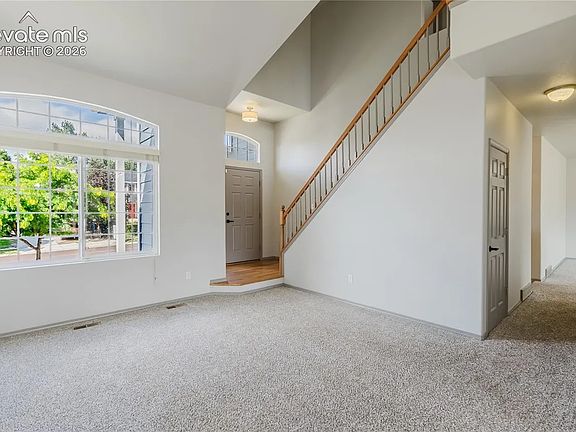 4th image of 1229 Mount Estes Dr