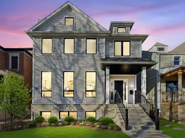 2032 W Pensacola Ave, Chicago, IL 60618