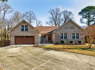 816 Mariposa Ct, Virginia Beach, VA 23455